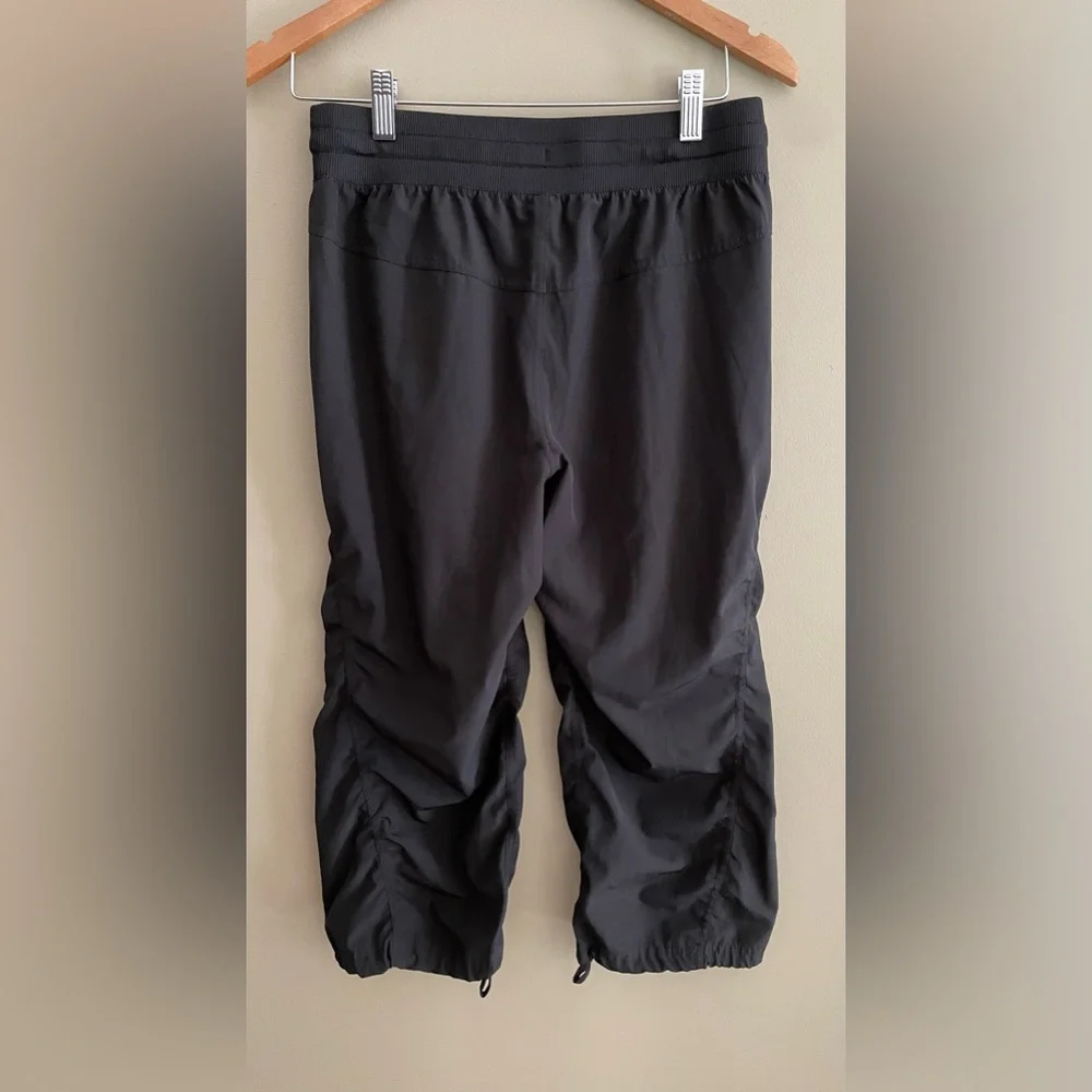 RBX: Black Athletic Capri Pants